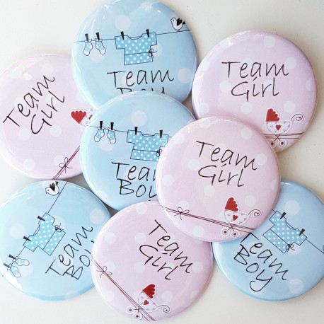 Button Baby kleertjes Team Boy or Girl of eigen tekst