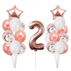 Ballonmix voor de tweede verjaardag van een meisje in de kleuren wit en rosé goud