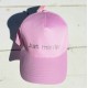 Cap met in strass steentjes de tekst Just Married roze