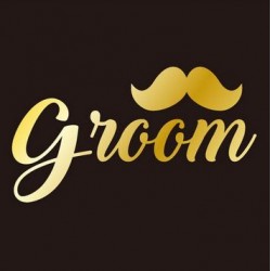 Goudkleurige tatoeage Groom moustache