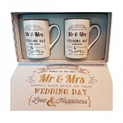 Luxe mokkenset Mr & Mrs Happily ever after on your wedding day in mooie geschenk box