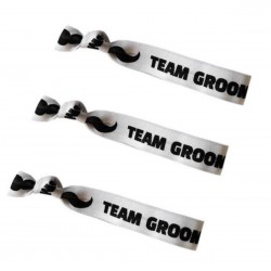 Elastische armband wit met zwarte tekst Team Groom