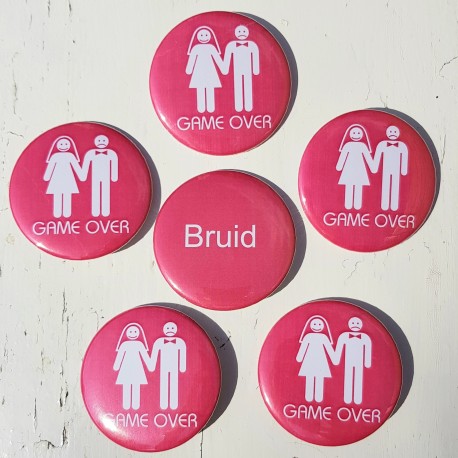 Button set Bruid en Game Over roze