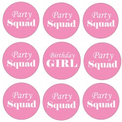 9 Buttons Birthday Girl en Party Squad licht roze