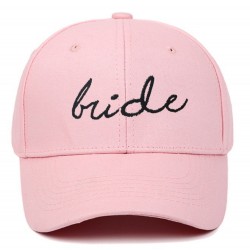 Cap Bride licht roze met geborduurde tekst bride