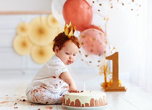 Vier je de 1e verjaardag van je kind met een unieke cakesmash!